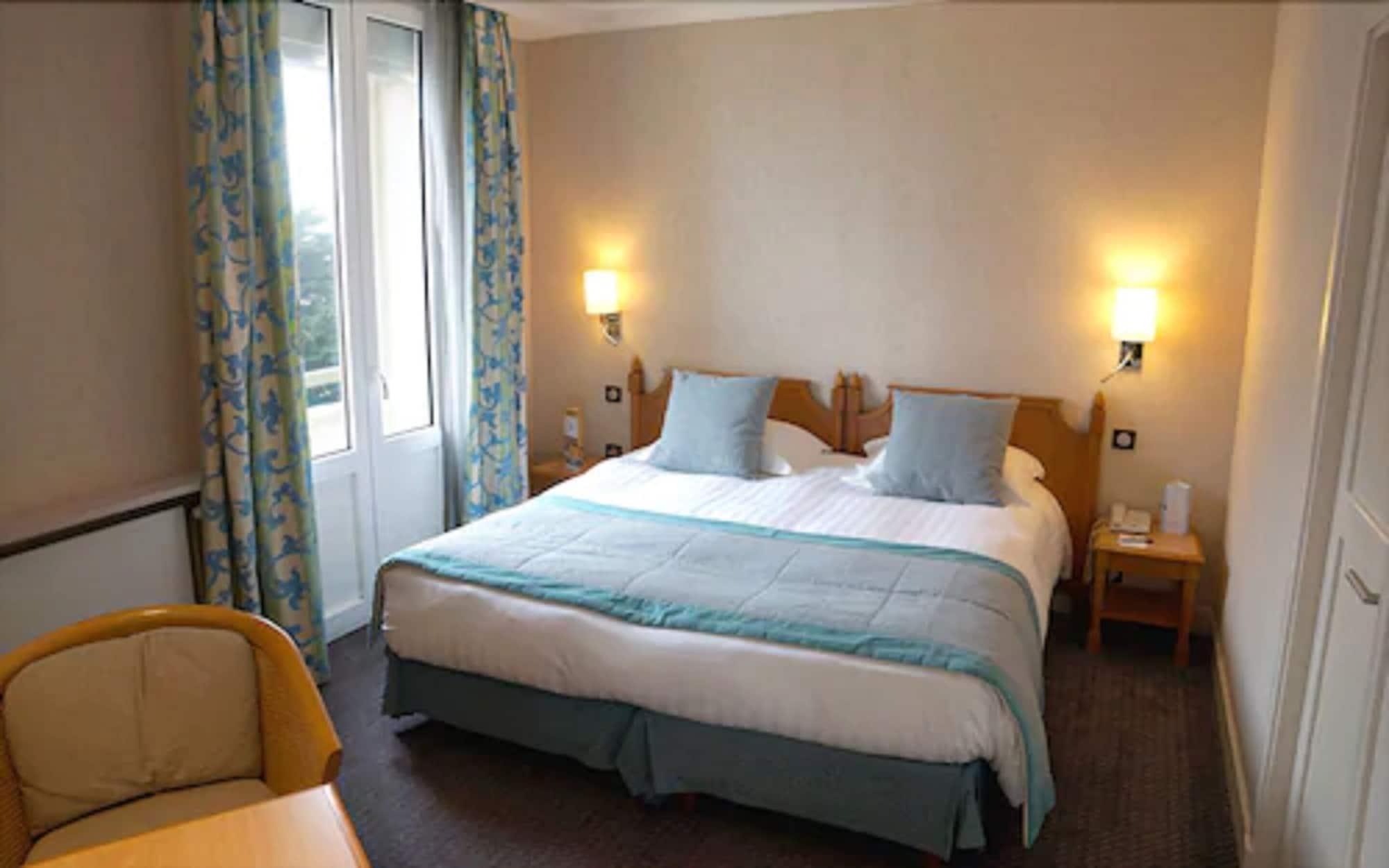Hotel Grand Des Thermes 5*