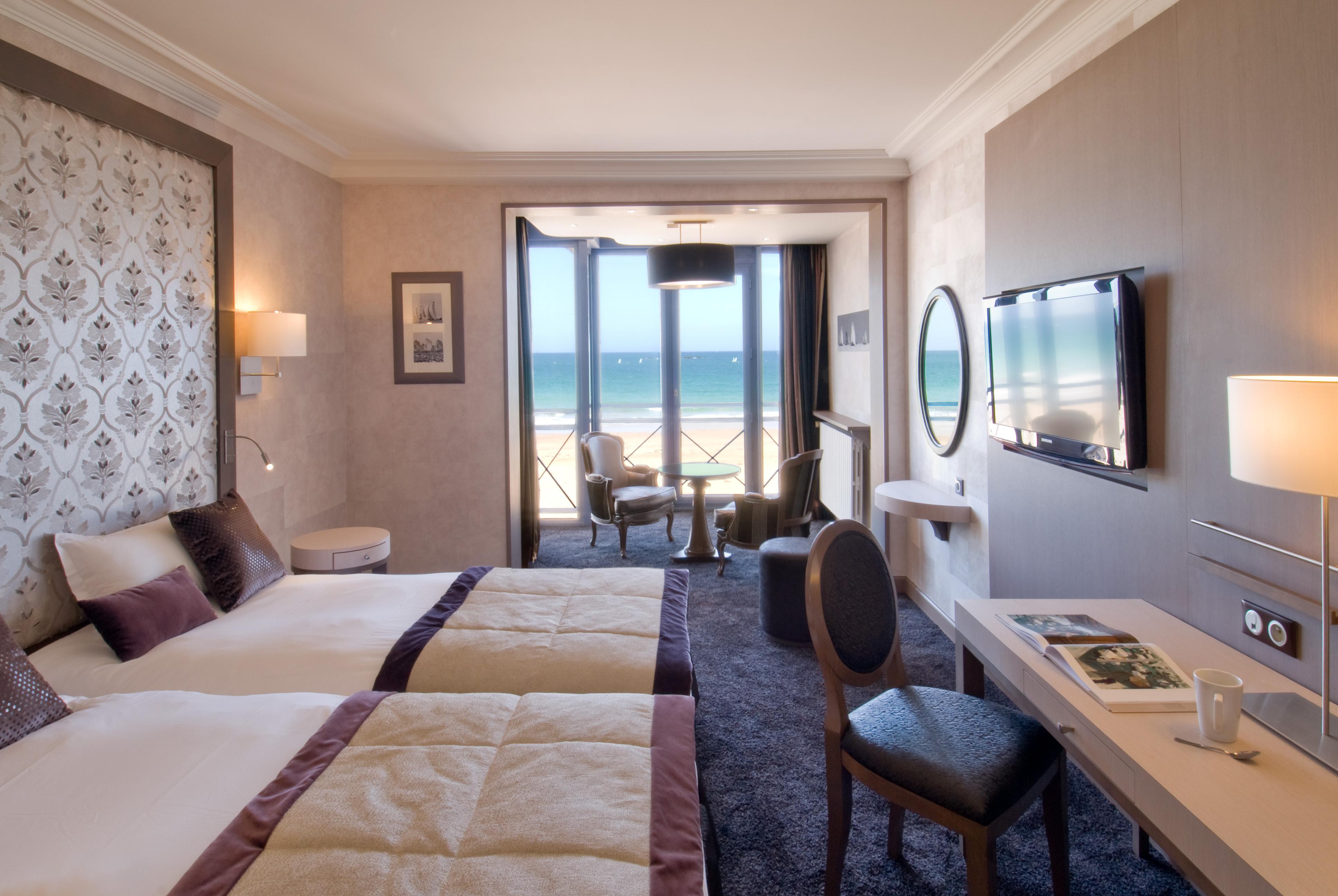 Hotel Grand Des Thermes 5*
